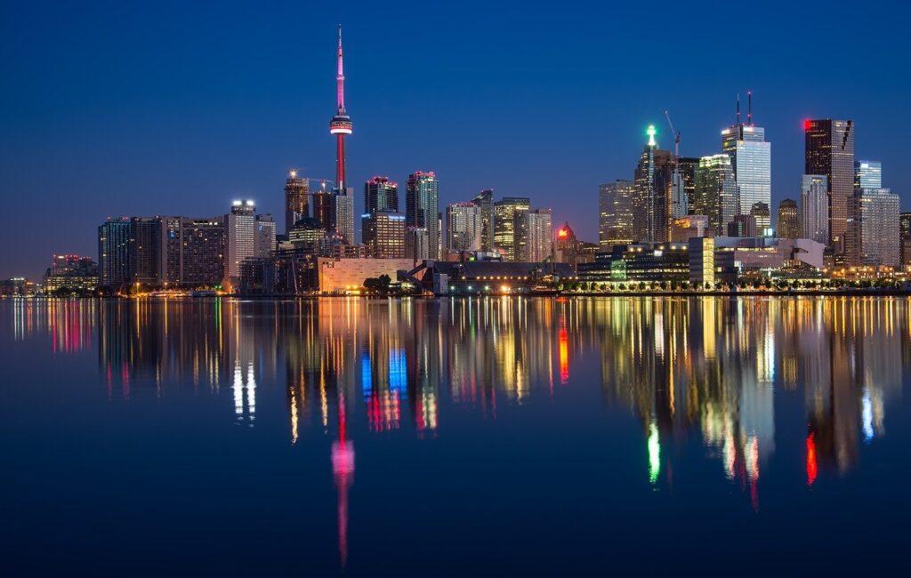 Best Places To Visit In Toronto Canada