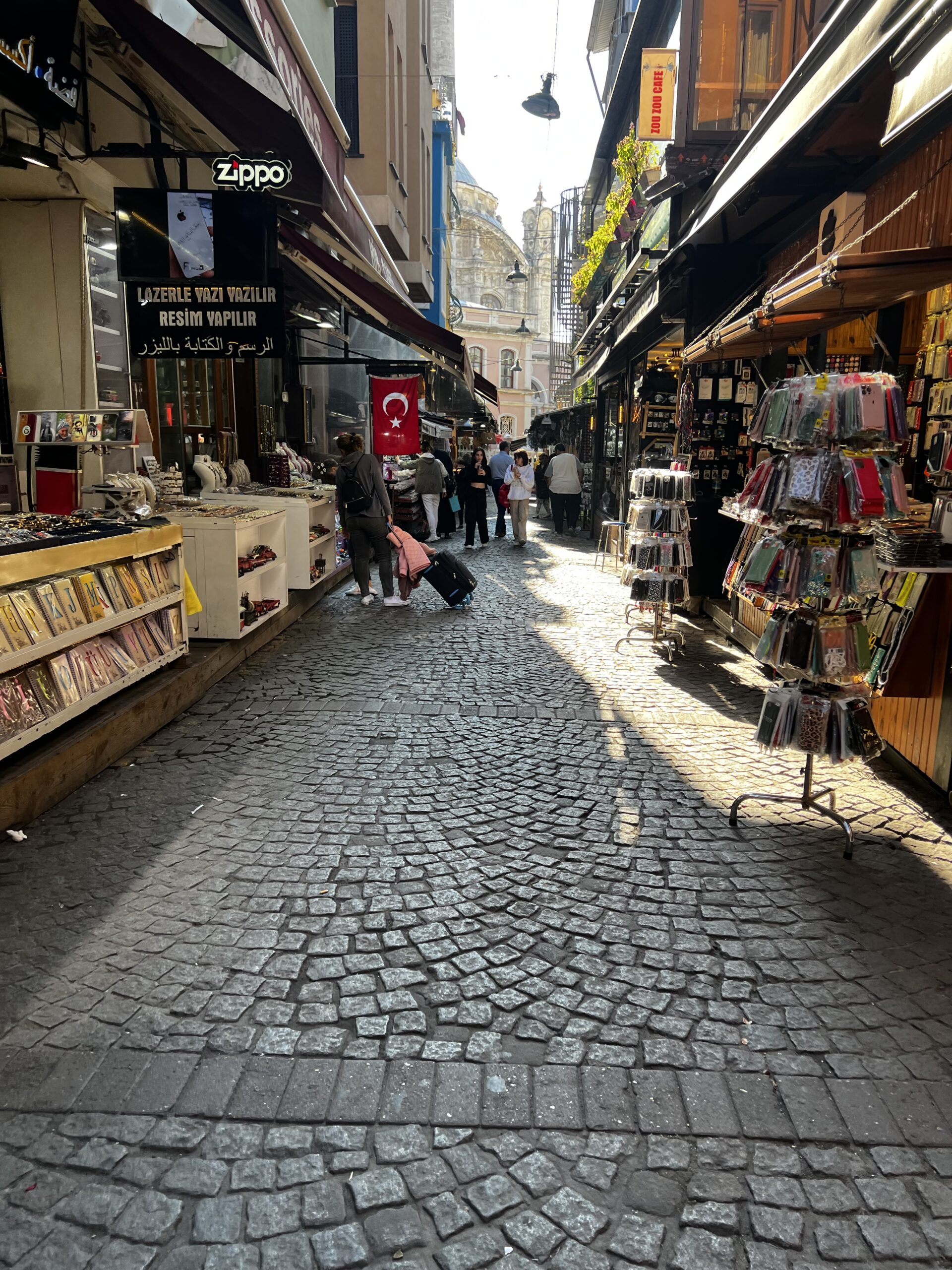 Best Shopping Places In Istanbul! Bazaars & Markets! TravellerAtHeart